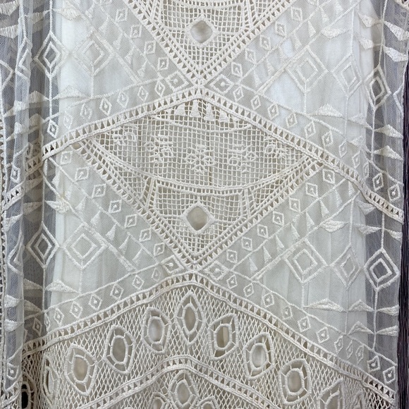 Beautiful Ella Moss Cream Colored Crochet  Dress - Size M/L - Picture 3 of 13
